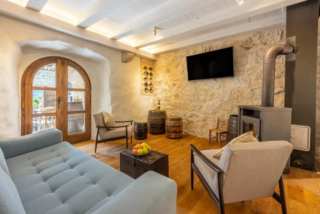 Stara Kuca - Old Stone House Villa Grizane-Belgrad Croatia