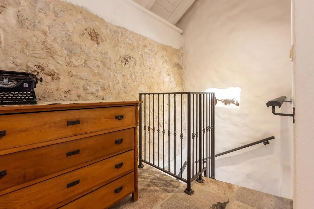 Stara Kuca - Old Stone House Villa Grizane-Belgrad